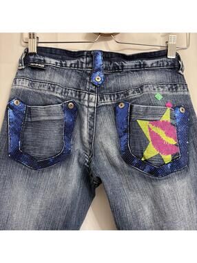 Akademiks Women's Slim Fit Jeans Size 28 Medium Wash Sequin Embellished